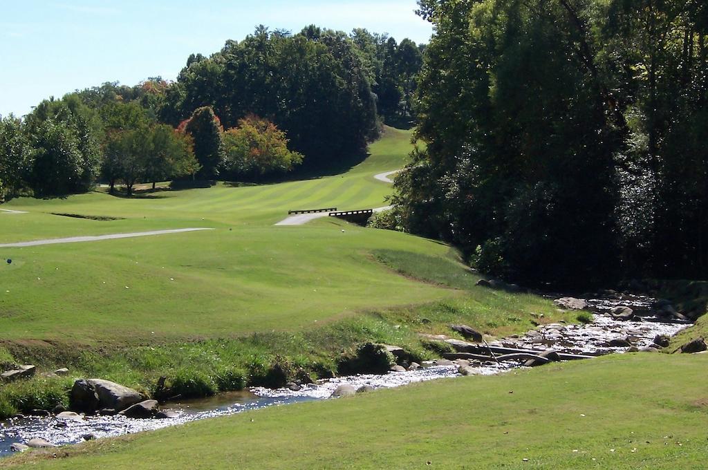 Fairways Of The Mountain Hotel Lake Lure Kültér fotó